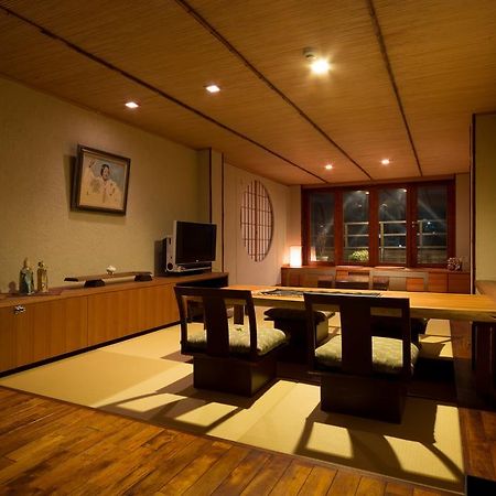 Kyotoya Sakuraan Villa Bagian luar foto